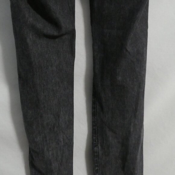 H&M | 11 - 12 years | Graphic Charcoal Denim Leggings | Back Pockets - Picture 15 of 16